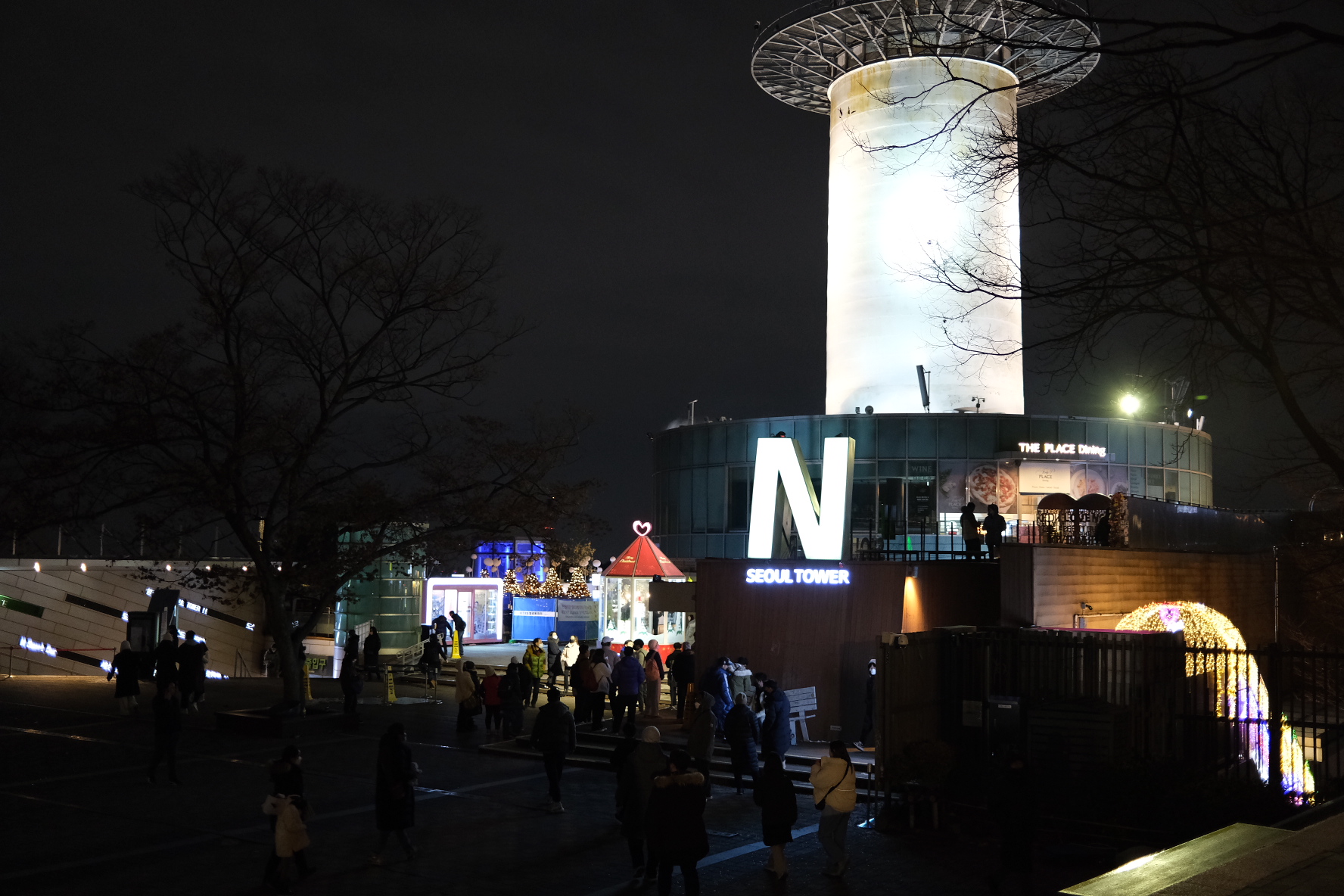 남산서울타워 광장 모습