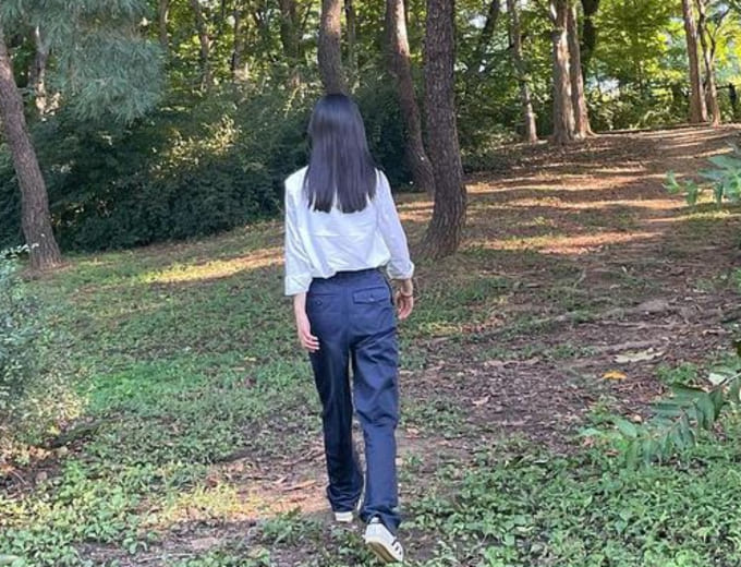 김윤혜 사복