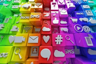 소셜 미디어가 소비자의 구매 결정에 미치는 변혁적 영향