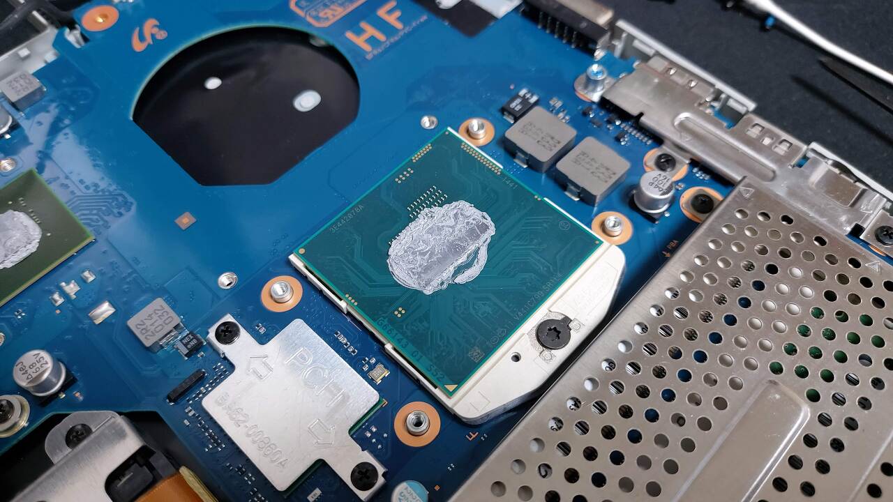 노트북 발열이 생기는 이유2 오래된 써멀구리스