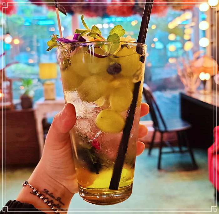 고두심이 좋아서 보령 개화예술공원 인생샷 명소, 감성플라워 꽃담은 과일 와플 디저트 카페 맛집