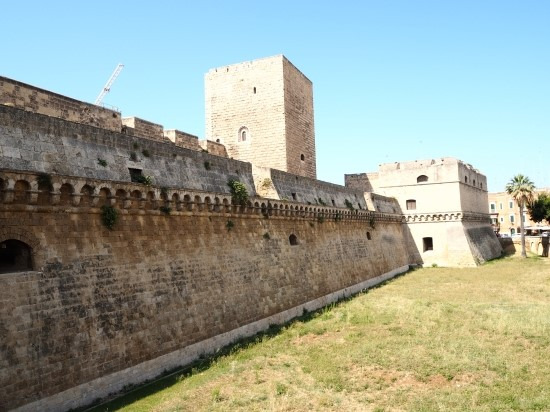 바리 도심의 성곽 사진