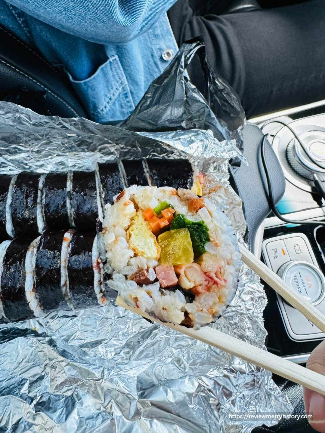 오는정김밥 단면사진