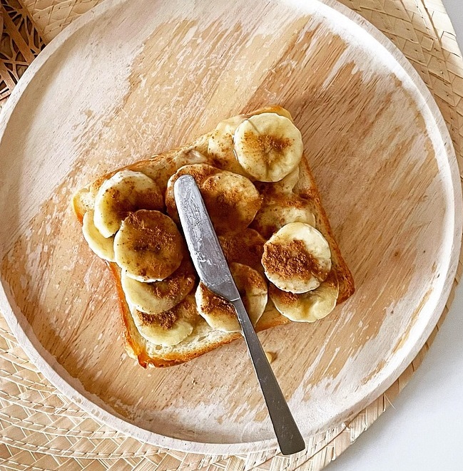 피넛버터 바나나 토스트