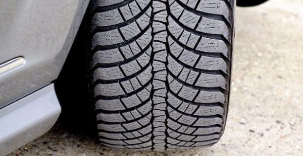 여름 타이어 관리와 공기압 세팅 가이드 포스팅 관련 이미지