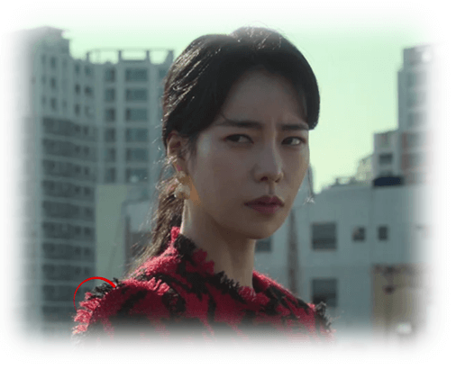 눈알을-부라리고-째려보는-연진