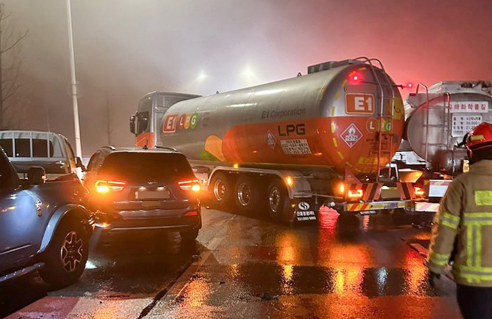 블랙아이스-사고-사진