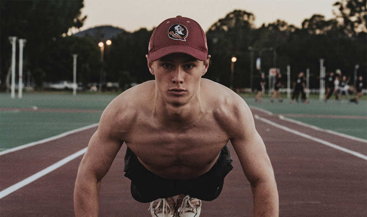 남자가 운동하는 모습