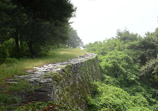 죽주산성