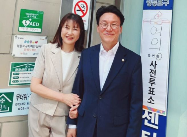 김민석 당대표 출마 선언 총정리! 전 총리의 파격 행보와 나이, 고향, 학력, 경력, 부인, 관련주 및 익산 거주의 비밀 심층 진단