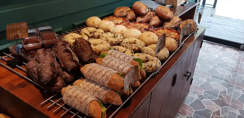 아빠의바게트-진열대