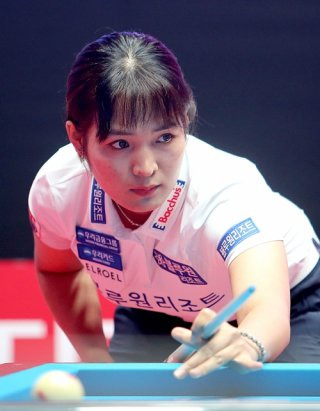 스롱 피아비 나이 프로필