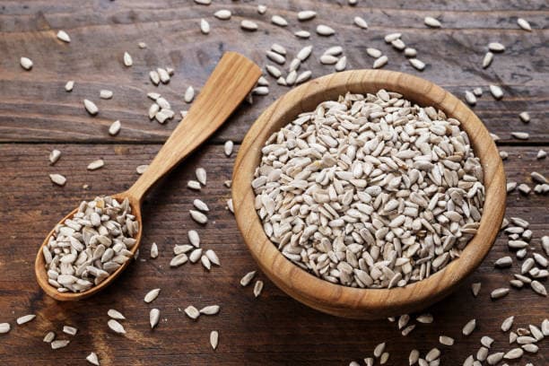 비타민 B군과 뇌 건강: 고령자에게 꼭 필요한 이유