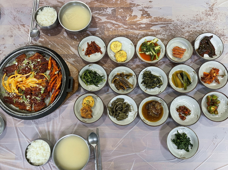 부흥식당_황태구이정식