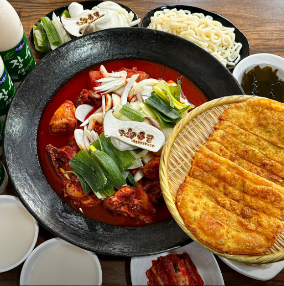 생생정보 맞수다 닭볶음탕 통닭 