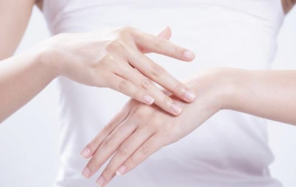 아토피 가려움 증상을 완화하는 자연 요법