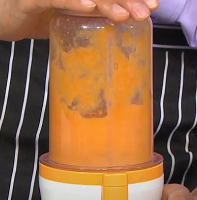 한국의 떡 종류 살구떡-믹서기에 갈아준다.