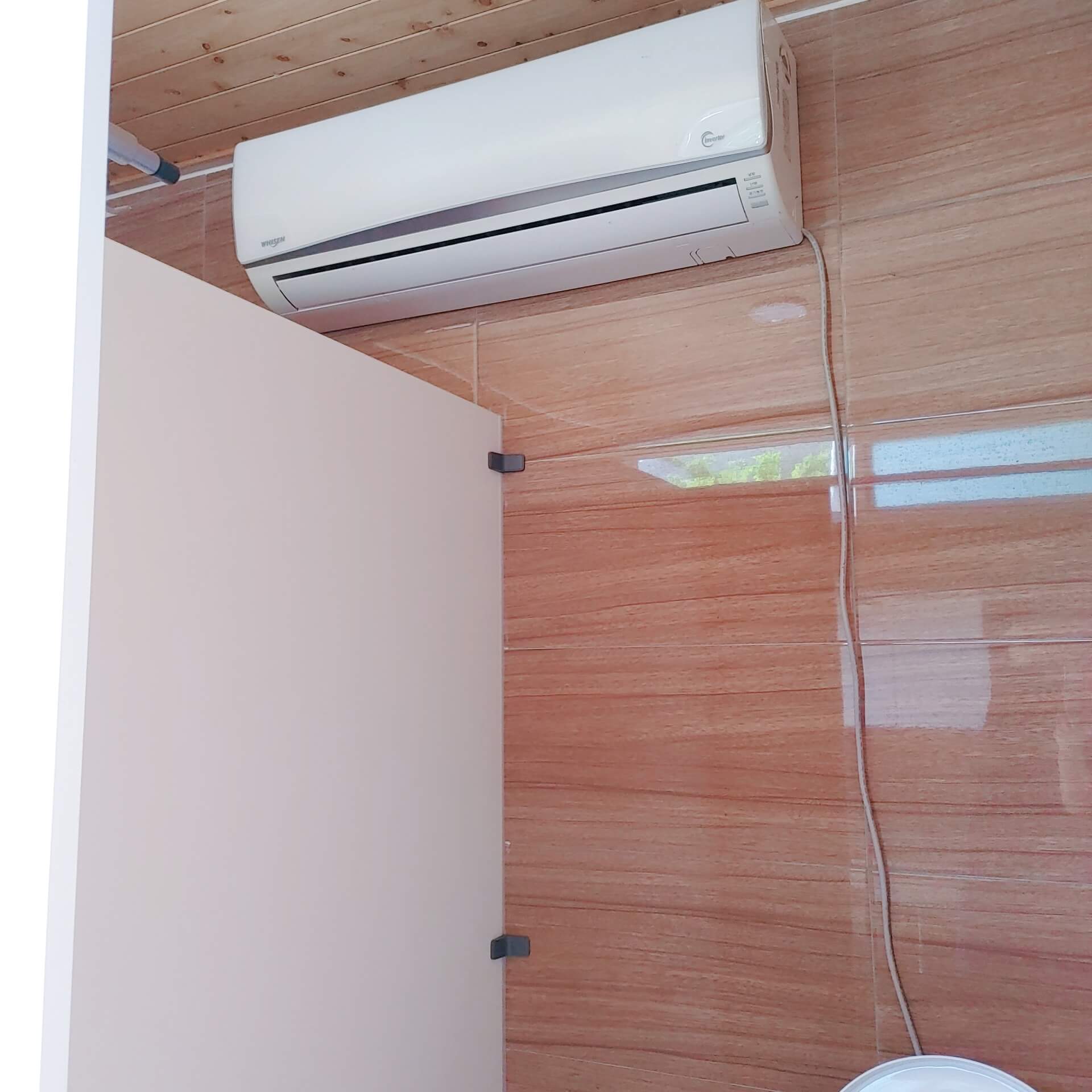 경호강_캠핑장_사이트_C_화장실_에어컨