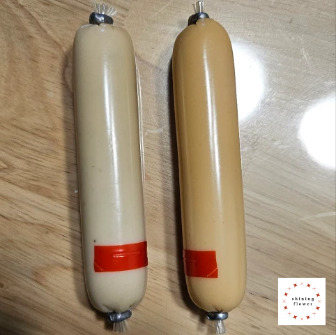 더블링 소시지-왼쪽은 청양마요맛-오른쪽은 뿌링치즈맛