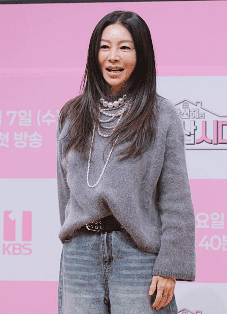 배우-황신혜