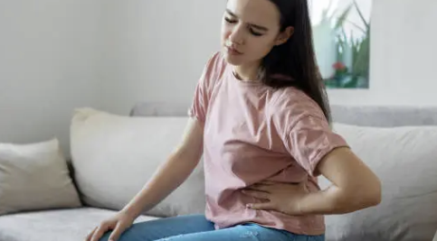 오른쪽 옆구리 통증 의심되는병 24