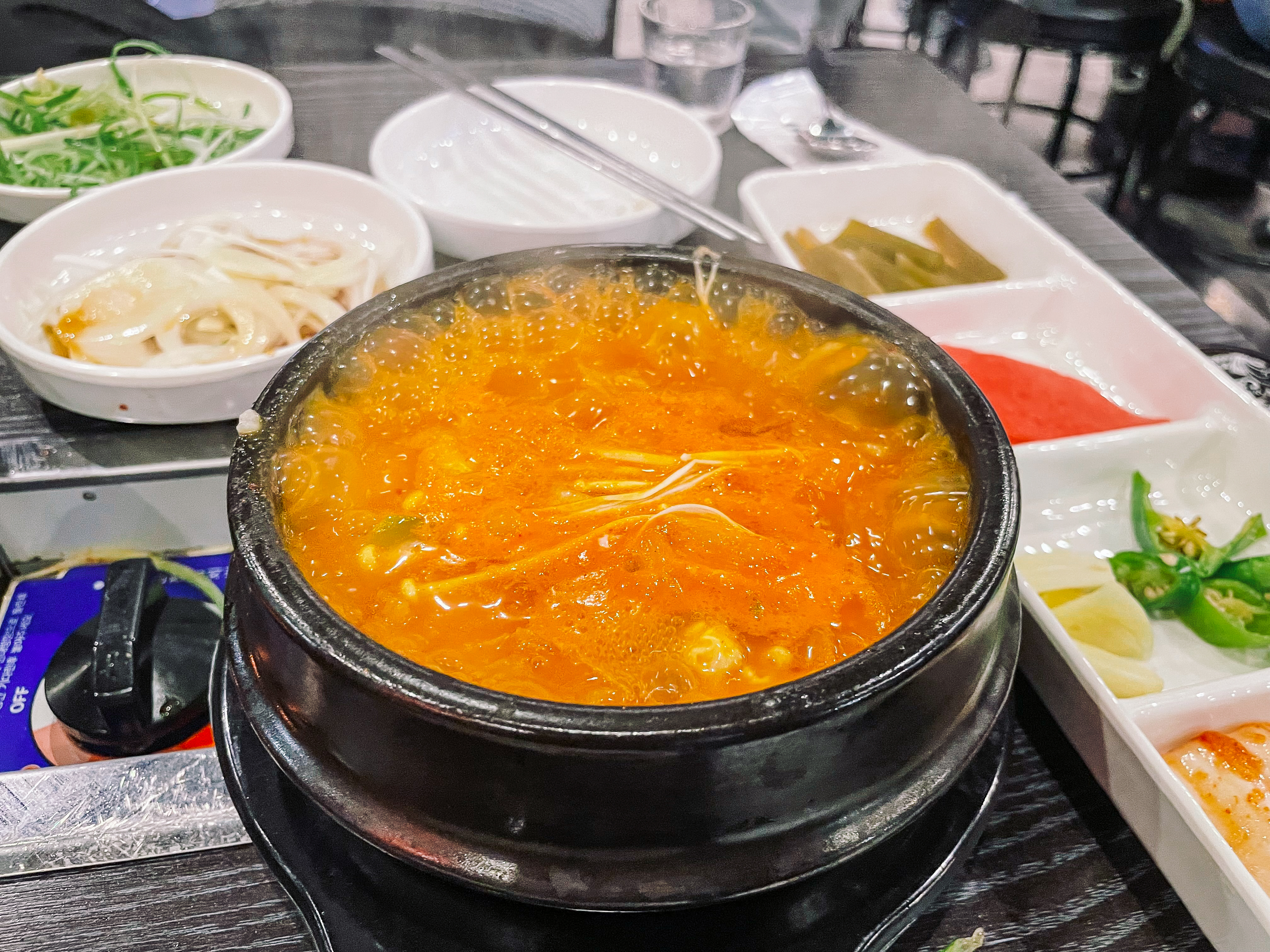 하가지구 맛집 들켰소 김치술밥