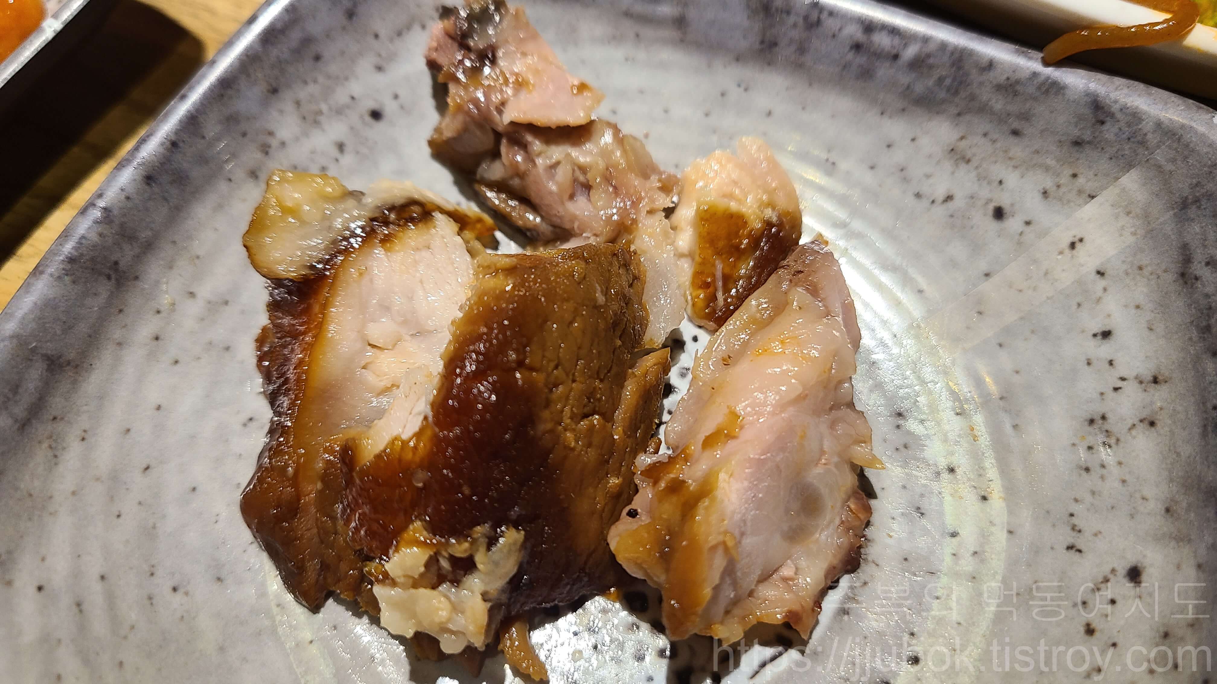 족이맛있는-사또족발-족발-대-맛