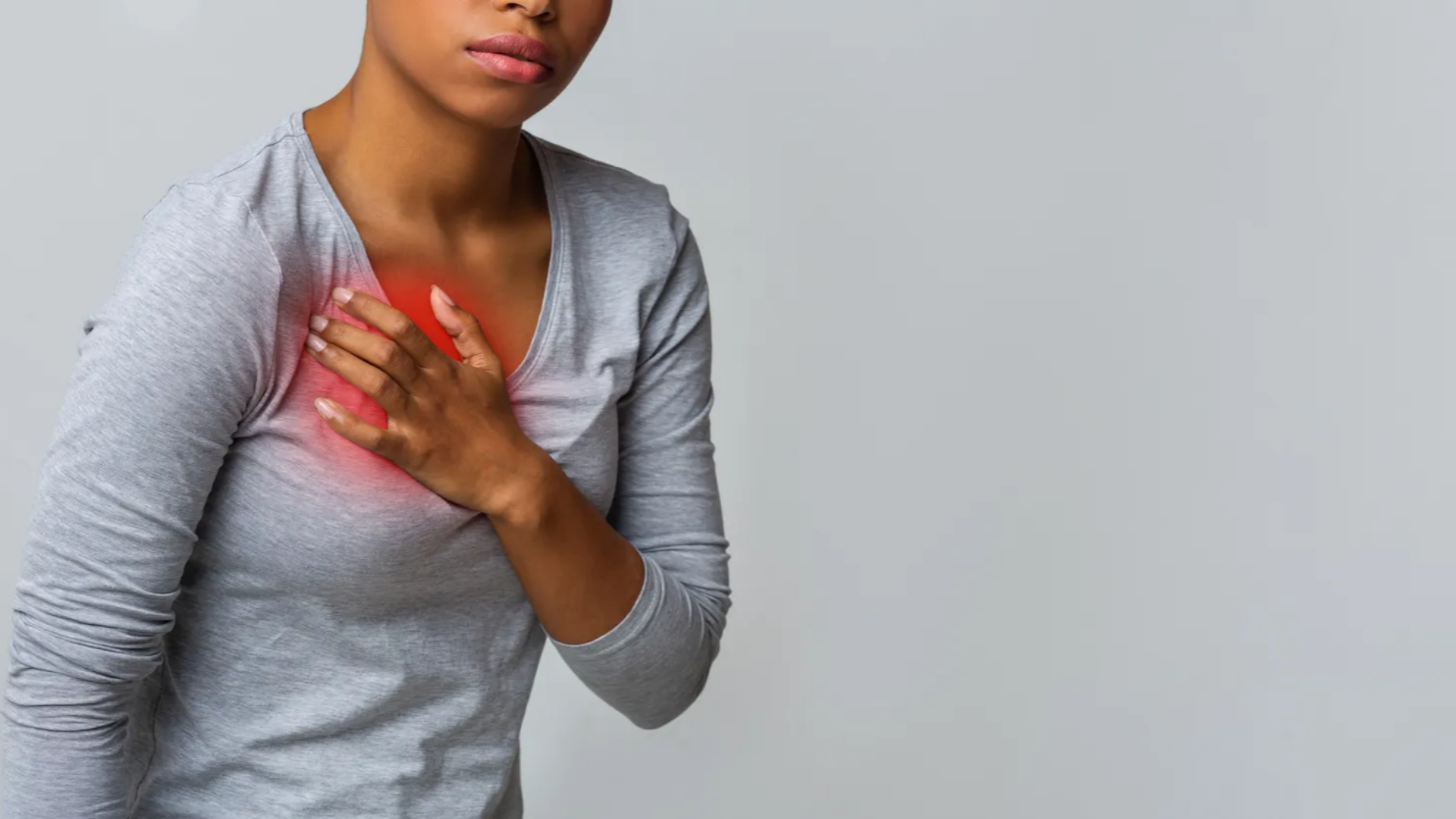 왼쪽 가슴 통증의 주요 원인