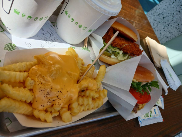 쉑쉑버거 주문 메뉴들 인증