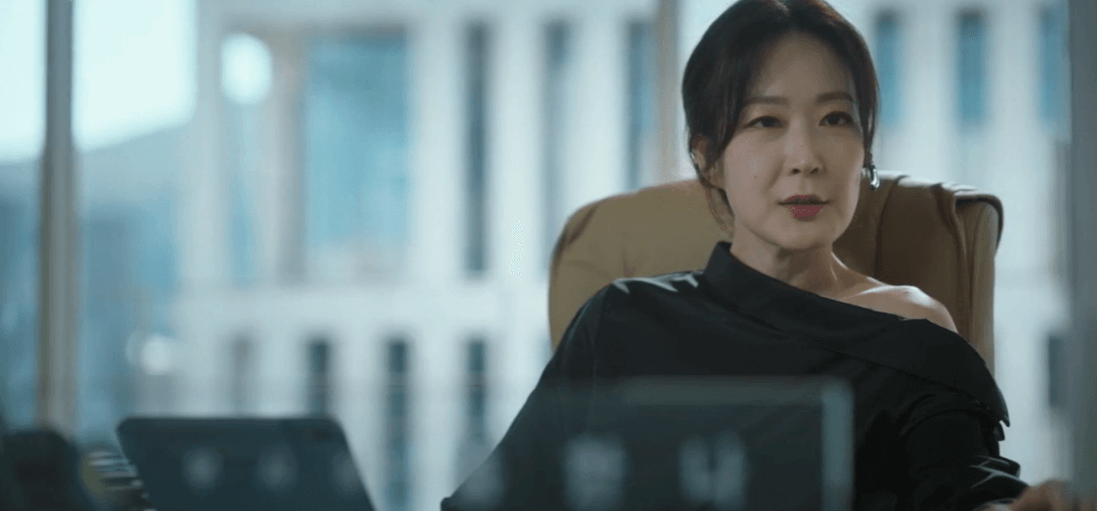 법쩐 홍한나 (김혜화)