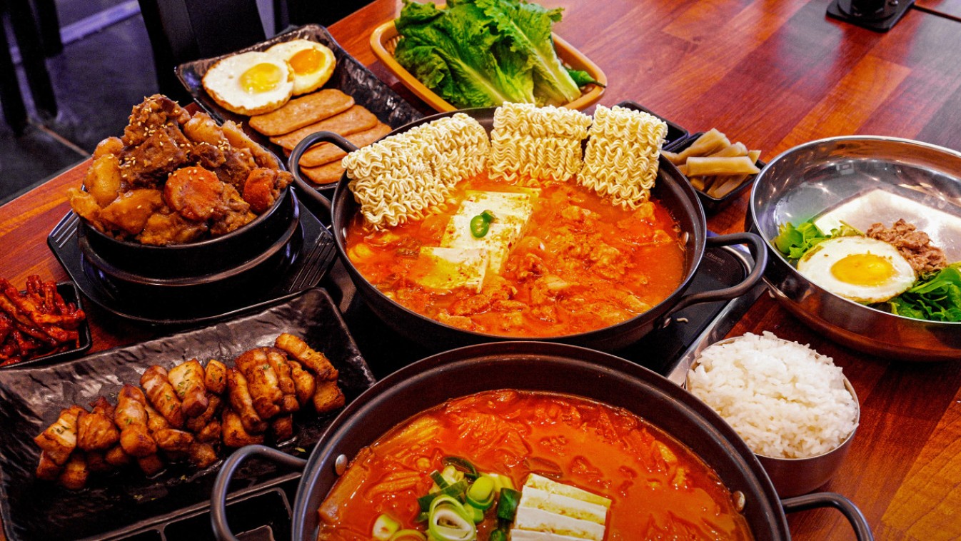 가성비 김치찌개 찾는다면? 강남 따띠김치찌개 방문 정보 총정리