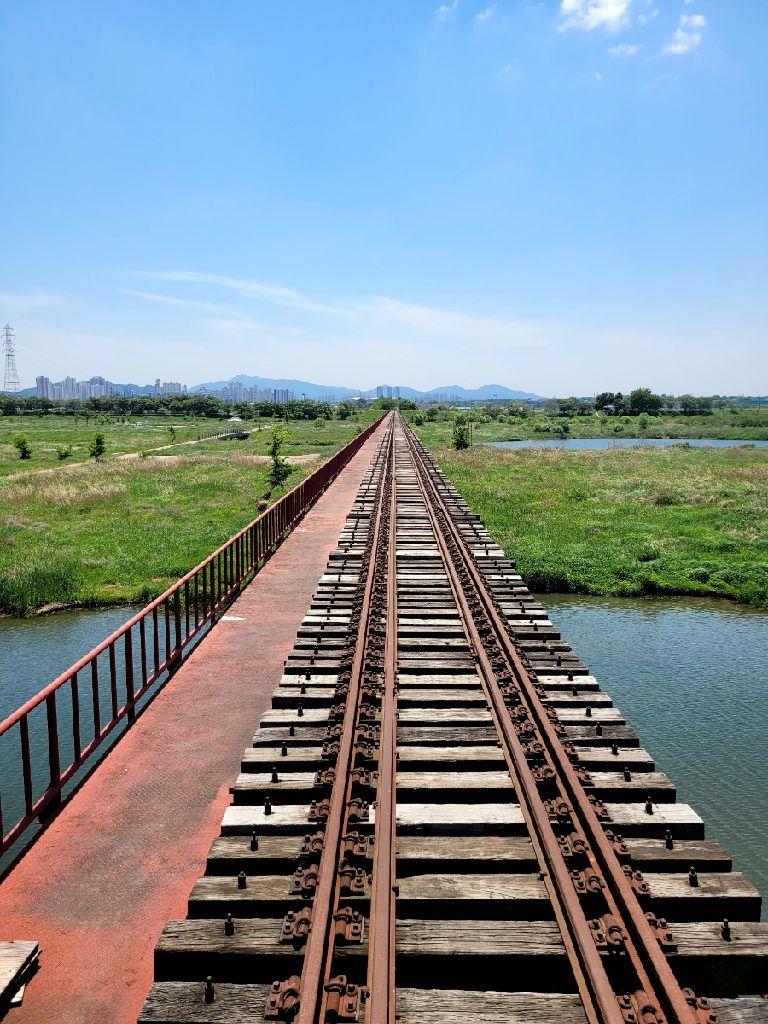 완주 비비정예술열차