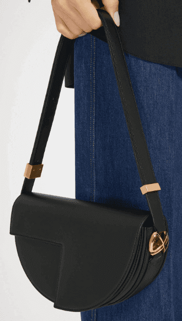 이부진 가방 PATOU(빠투) 브랜드 르 빠투 백 블랙