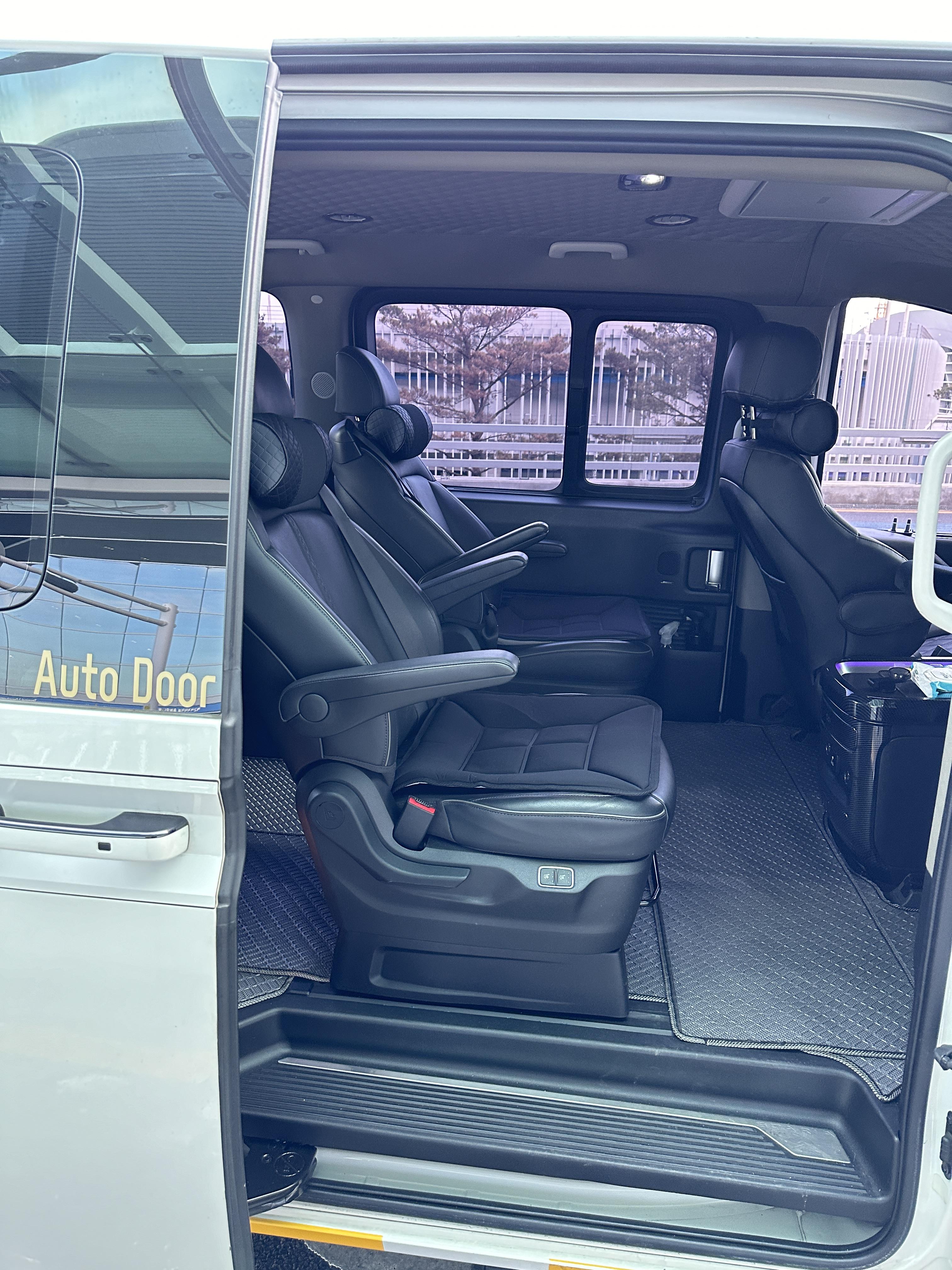 카카오 벤티 택시 자동문