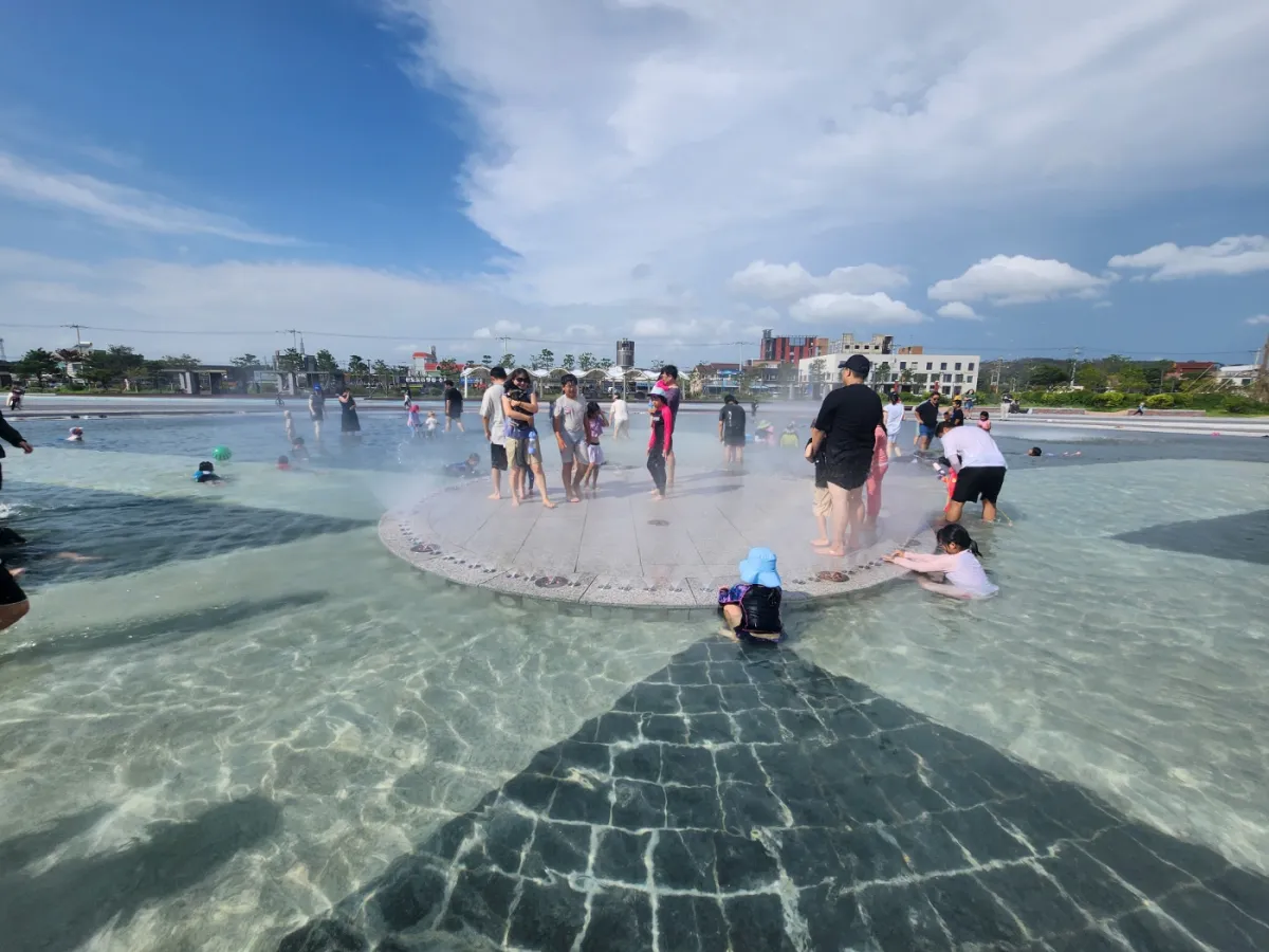 남당항 해양분수공원 사진