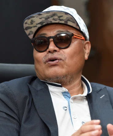 김흥국 프로필 나이 고향 학력 정치성향 히트곡