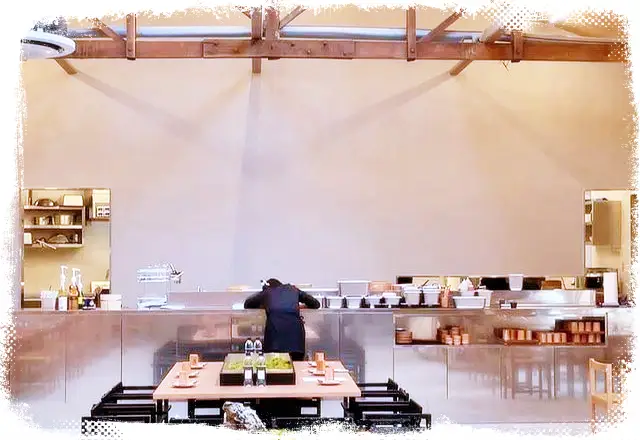 줄서는식당-성수동-서울숲-대창덮밥-후토마끼-맛집-06