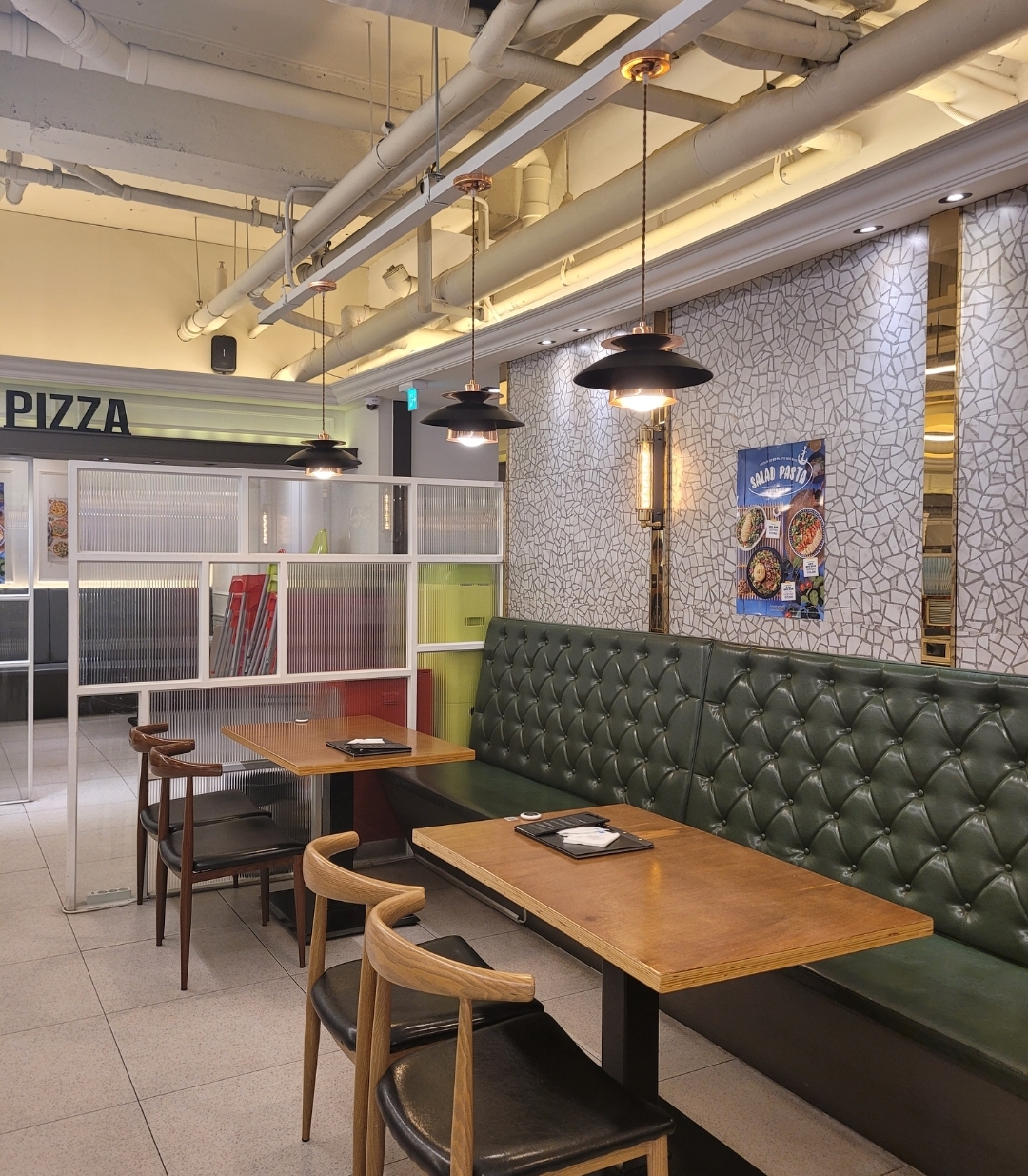 라라코스트 광명철산점