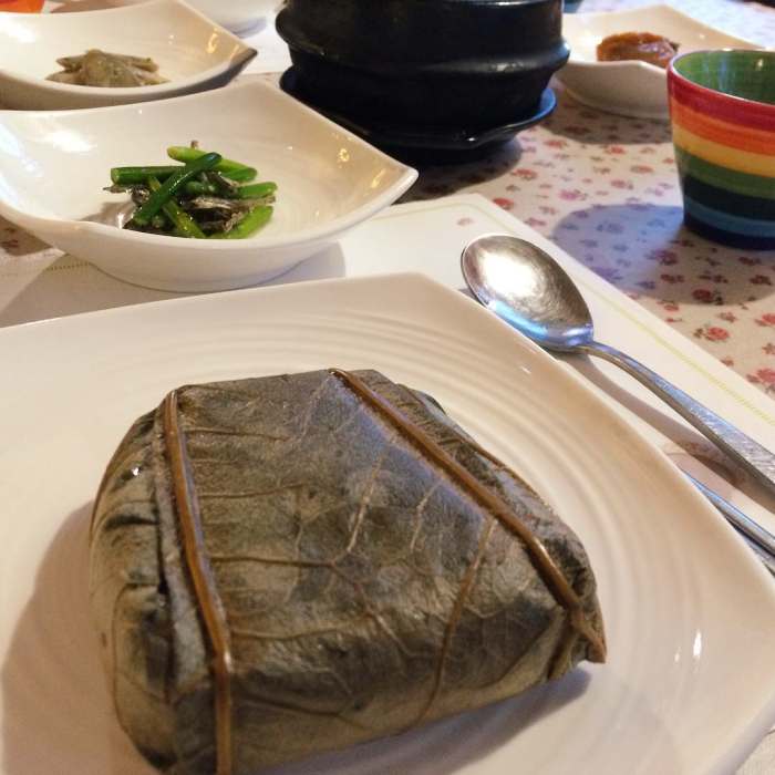 백반기행 지수원 편 도토리 정식 하루 4시간 영업 1만8천원 한정식 묵사발 도토리피자 묵말랭이 떡볶음 떡볶이 시흥 소래산 맛집 소개