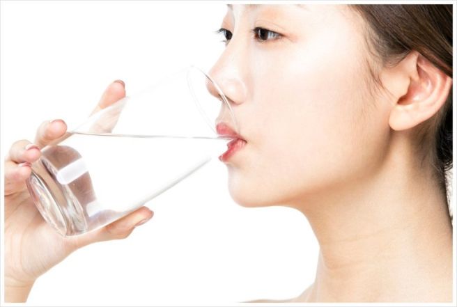 목이 마르는 증상