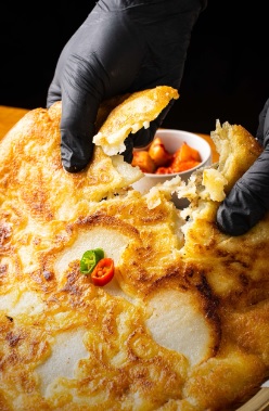 생생정보 믿고 떠나는 스타의 고장 가수 박남정 경남 한안 한식 맛집 탐밀