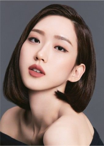 배우 한지현