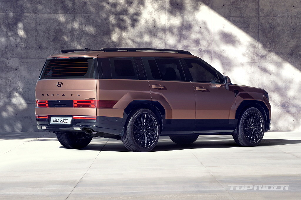 현대차 5세대 싼타페(MX5) 공개 박시한 외관과 테라스