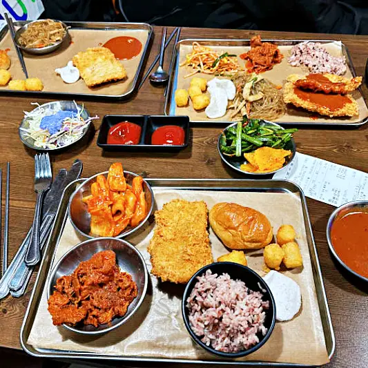생방송투데이-돈가스무한리필-강남역-맛집