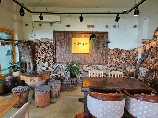 언덕의바람 내부