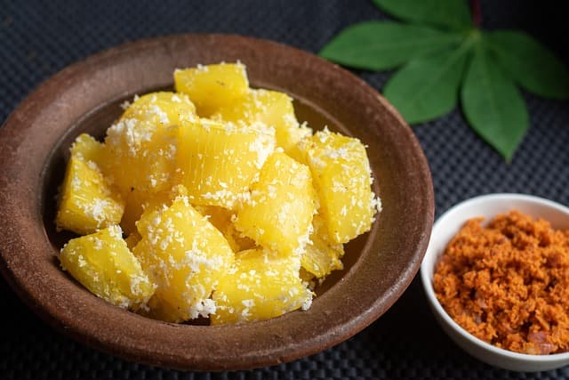 쿠바의 카사바 튀김과 샌드위치: 담백함과 풍미의 만남