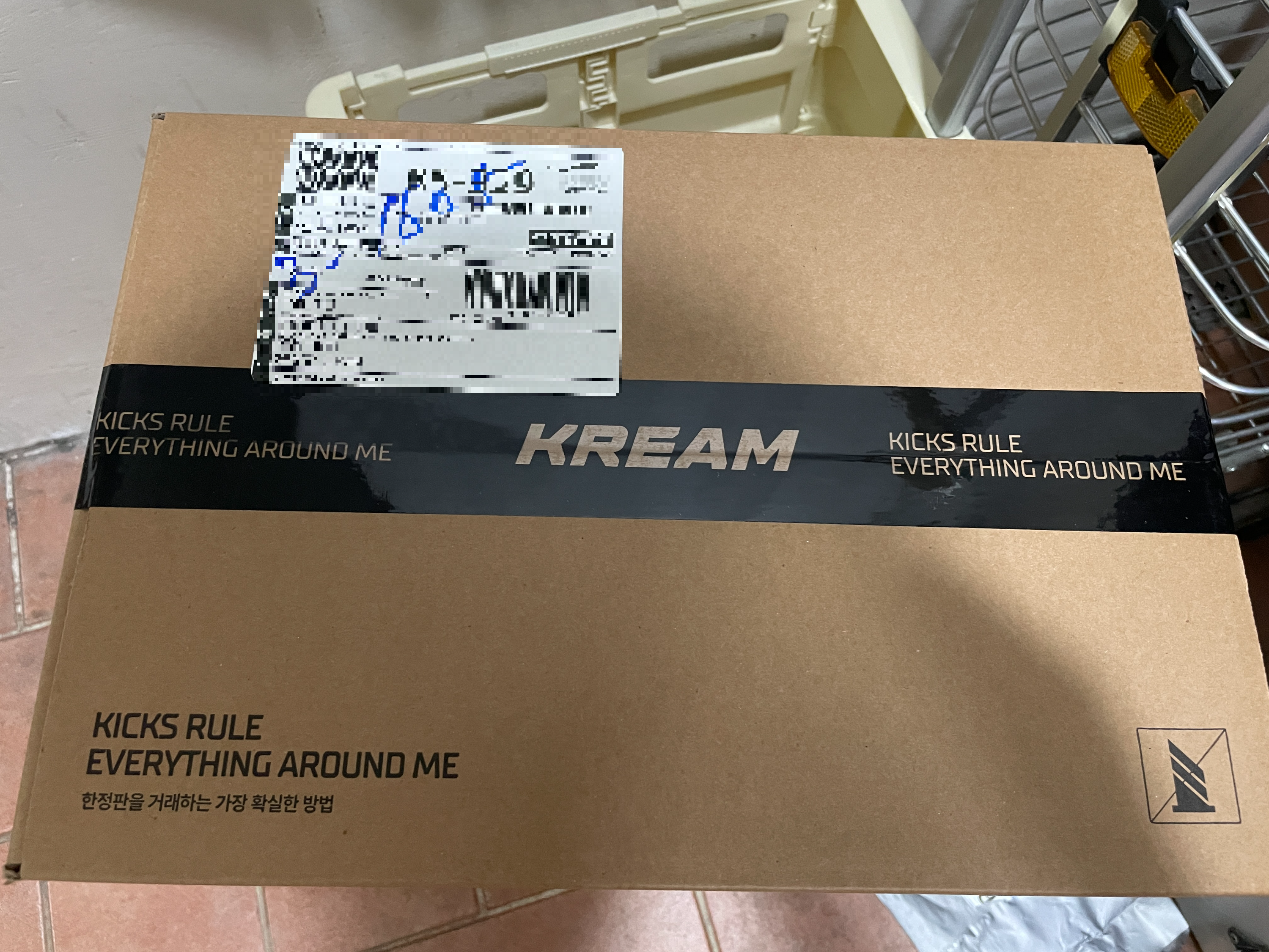 나이키 덩크 로우 레트로 프리미엄 팀 레드 앤 화이트