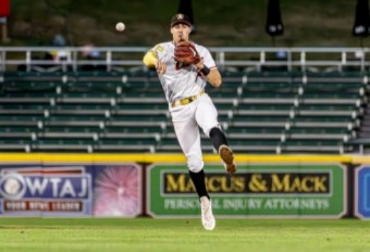 코너 그리핀 초대형 계약설