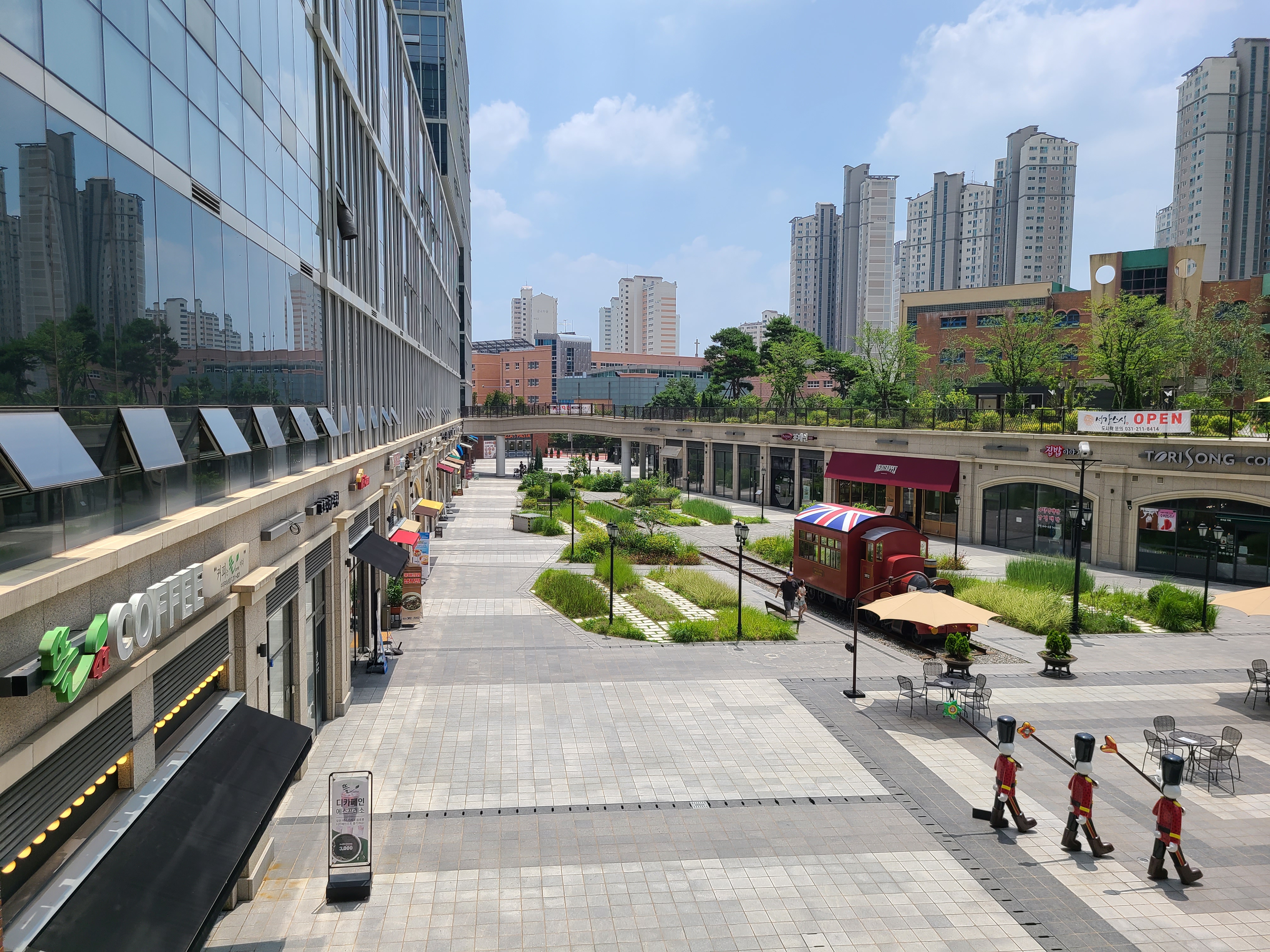 광교 우미뉴브 외관 및 주변환경4