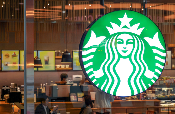 고객 소통 중시